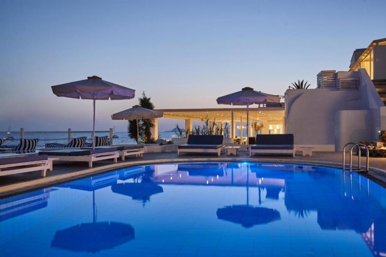 Notos Therme & Spa Santorini